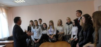 Акция “Голосую впервые” с участием учащихся 11 “Б” класса
